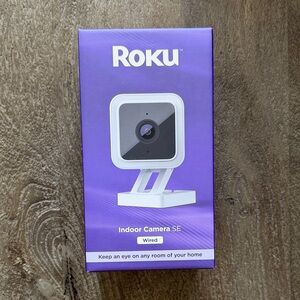 Roku Indoor Camera SE - White and Black new in box